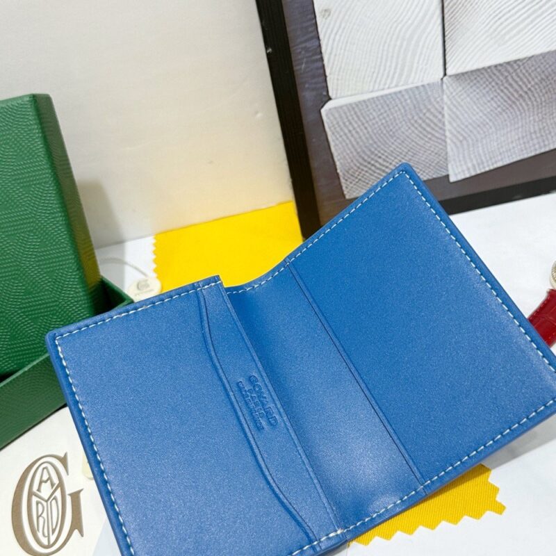 【AT8879】ゴヤール(Goyard)ブランドのブルーレザーマルエッシュルベスカードケース | Goyard Paris