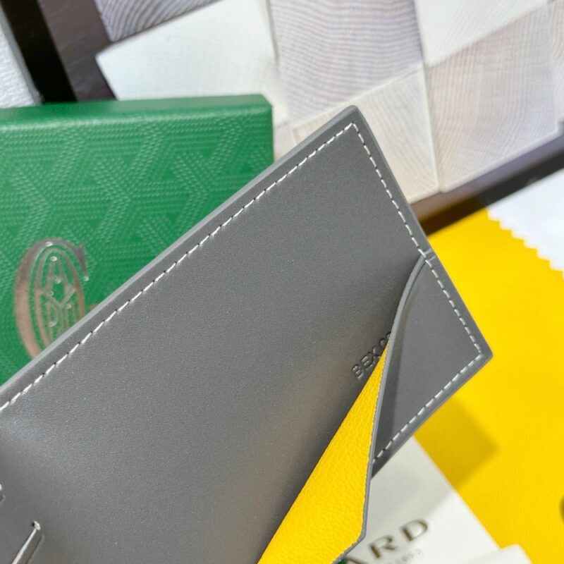 【AT8886】ゴヤール(Goyard)Victoireカードケース - 高級なカスタムアートのような精巧な灰色幾何学模様 | Goyard Paris