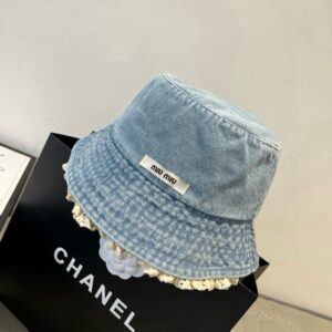 【AT9133】ミュウミュウ デニムフィッシャーマンハット、都会のエレガントな雰囲気を演出 | Miu Miu