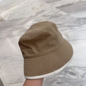 【AT9154】ミュウミュウ クラシックなフィッシャーマンハット、品位を際立たせる都会のラグジュアリースタイル | Miu Miu