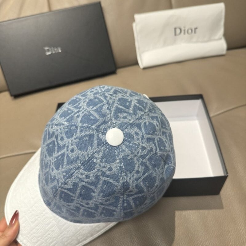 【AT9163】ディオールのクラシックなファッションベースボールキャップ | Christian Dior