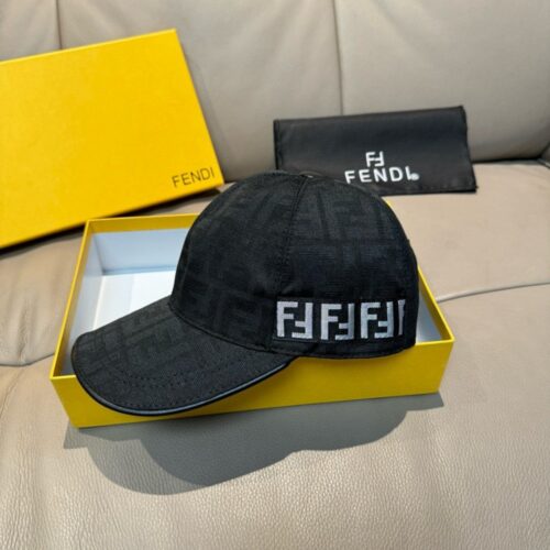 【AT9216】高級Fendiロゴ刺繍キャンバス野球帽、贅沢なファッションアイコン | Fendi