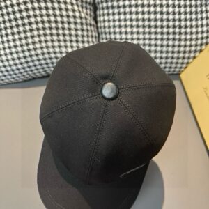 【AT9217】バーバリーのキャンバスキャップ、豪華な品質とファッショナブルなスタイルで都会に映える | Burberry London