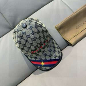 【AT9232】グッチ クラシックチェック柄キャップ - 高級感あるファッションアイテム | Gucci Firenze