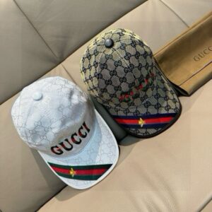 【AT9232】グッチ クラシックチェック柄キャップ - 高級感あるファッションアイテム | Gucci Firenze