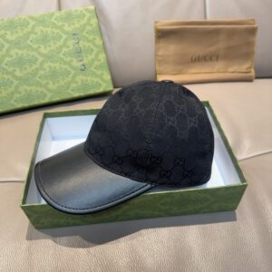 【AT9235】グッチ（Gucci）のクラシック野球帽 - 高級レザーとジャガードデザイン | Gucci Italy
