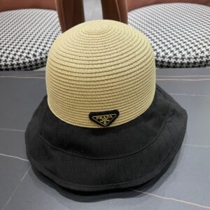 【AT9240】プラダのフィッシャーマンハット - 優雅な手編み織り柄と高級感、夏のファッションアイテム | Prada Milano