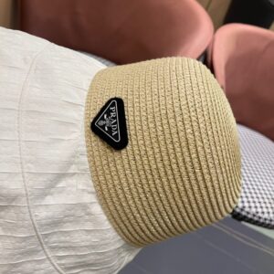【AT9241】プラダ (Prada) 2024春夏コレクション フィッシャーマンハット - 優雅な軽奢ストロー帽子 | Prada