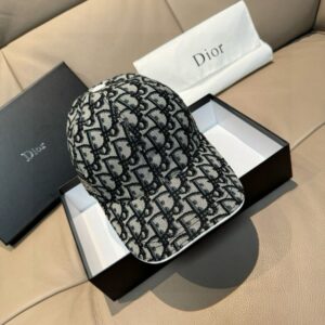 【AT9244】ディオール (Dior) モノグラムプリント レトロ野球帽 - 高級ファッショントレンドを演出 | Dior