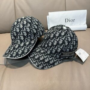 【AT9244】ディオール (Dior) モノグラムプリント レトロ野球帽 - 高級ファッショントレンドを演出 | Dior