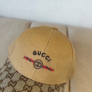 【AT9254】高級クラシック野球帽 - ダブルGロゴとキャメル色のコットンリネンブレンド | Gucci Italy