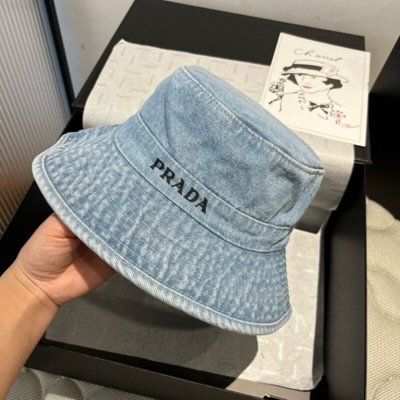 【AT9258】プラダ（Prada）インスピレーション デニムフィッシャーマンハット | Prada Italy
