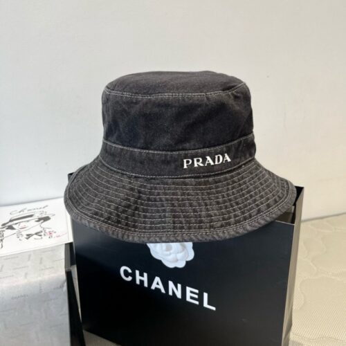 【AT9260】プラダの高級デニムフィッシャーマンハット、都会のファッションを演出 | Prada Italy