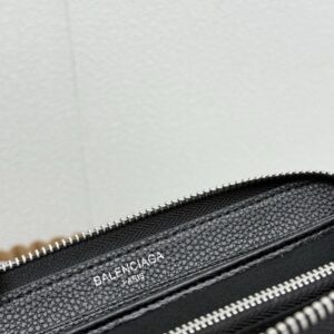 【AT9263】バレンシアガ キャッシュ コンチネンタル 財布 - 最高級小牛革で作られた贅沢な都会の品位 | Balenciaga