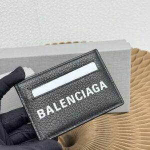 【AT9266】BalenciagaバレンシアガCASHシリーズ レザーカードケース ミニマリストデザイン | Balenciaga