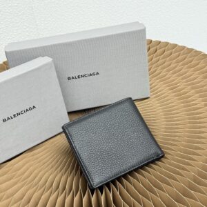【AT9268】バレンシアガ Balenciaga ブラックレザー財布 6カードスロット付き | Balenciaga
