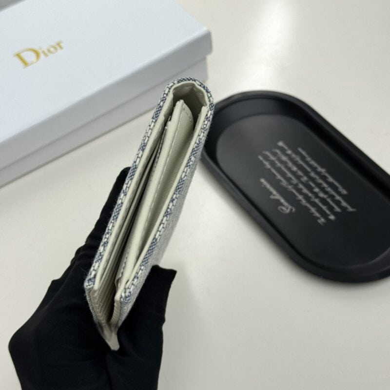 【AT9270】ディオール Oblique エンボス レザー 財布 - 高級ビジネス用途や都会での移動に最適 | Dior