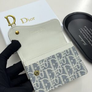 【AT9272】Dior ディオール 小さな高級カードケース - エレガントなファッションアクセサリー | Christian Dior