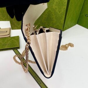 【AT9279】Gucciグッチクラシックコレクション GGモノグラム 刺繍 財布 | Gucci Italy