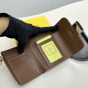 【AT9286】フェンディクラシックチェック柄三つ折り小銭入れ | Fendi Roma
