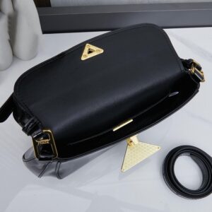 【AT9314】プラダ-大人のための上品なクラッチバッグ、都会的な女性のためのファッショナブルアクセサリー | Prada