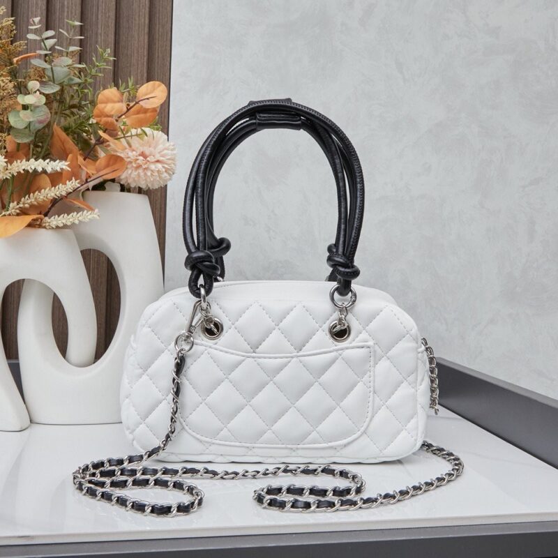 【AT9316】Chanel（シャネル）ミニダイヤ柄トートバッグ、ファッショナブルな魅力溢れる日本語タイトル | Chanel