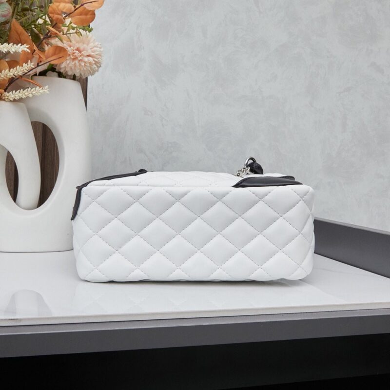 【AT9316】Chanel（シャネル）ミニダイヤ柄トートバッグ、ファッショナブルな魅力溢れる日本語タイトル | Chanel