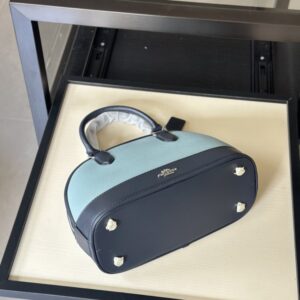 【AT9328】Coach（コーチ）の贝殻型バッグ - 都会の控えめな贅沢とエレガントな質感を体現 | Coach
