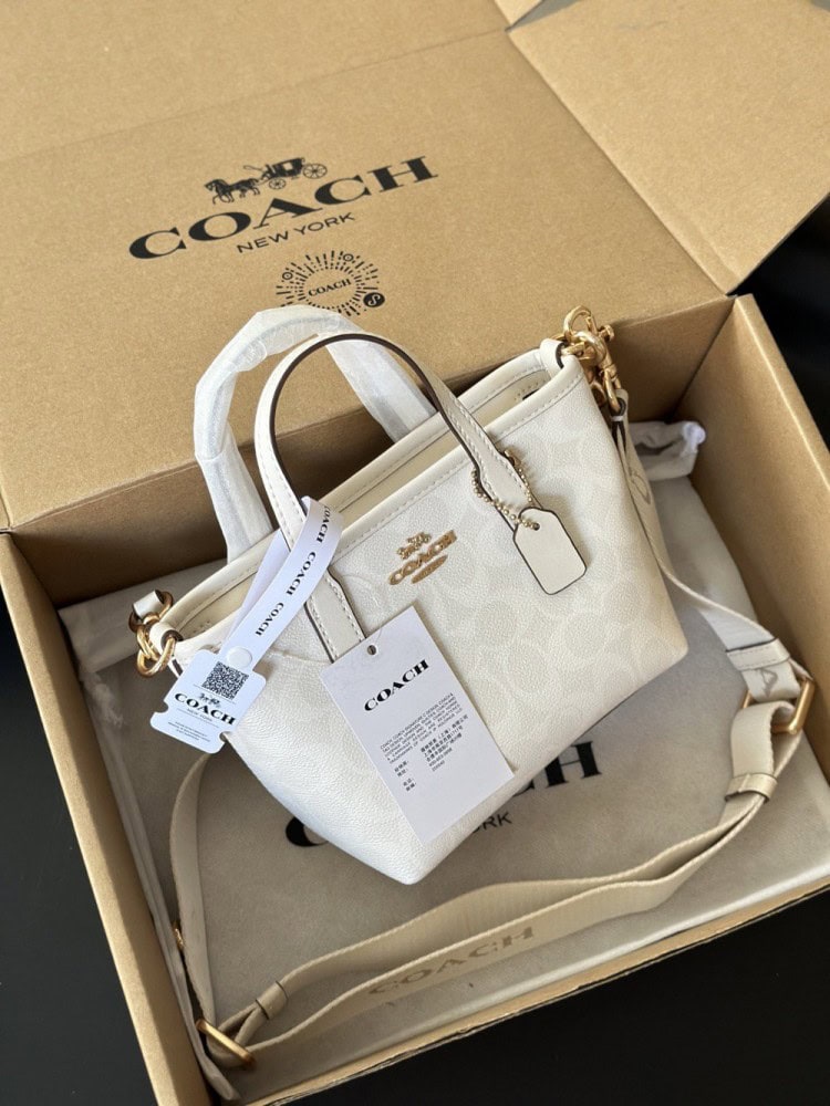 【AT9331】Coach コーチ 氷河白シリーズ ミニトートバッグ | Coach New York