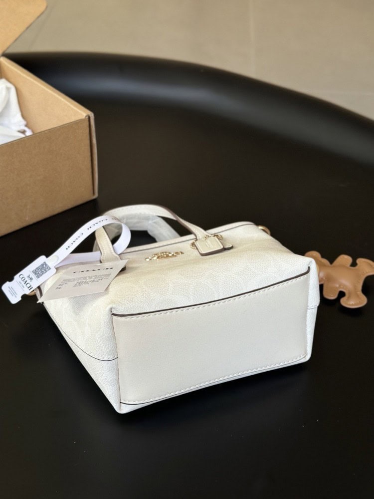 【AT9331】Coach コーチ 氷河白シリーズ ミニトートバッグ | Coach New York