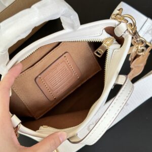 【AT9331】Coach コーチ 氷河白シリーズ ミニトートバッグ | Coach New York