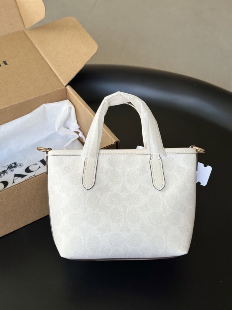 【AT9331】Coach コーチ 氷河白シリーズ ミニトートバッグ | Coach New York