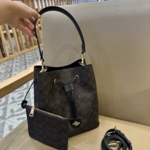 【AT9338】Coachクラシックモノグラムパターン バケットバッグ、都会の知恵と贅沢な質感が魅力 | Coach