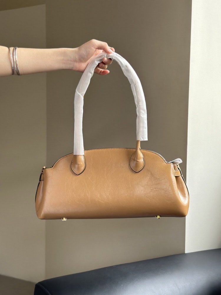 【AT9339】ハイエンドブランドのエレガントなハニーブラウンレザーショルダーバッグ | Coach