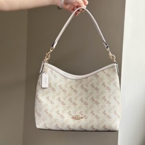 【AT9342】Coach高級馬車プリント牛革ショルダーバッグ、洗練された優雅なデザイン | Coach New York