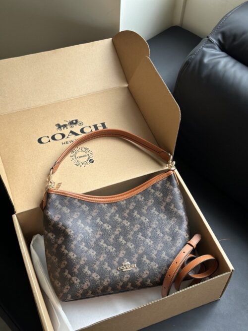 【AT9343】Coach（コーチ）のクラシック馬車プリントショルダーバッグ - 都市女性の優雅なファッションアクセサリー | Coach