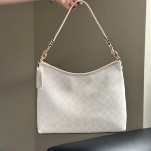 【AT9349】Coachクラシックバケツバッグ - 優雅な白色レザーバッグ、オフィス通勤やデートに最適 | Coach New York