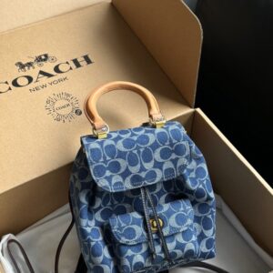【AT9354】Coach New York クラシックデニムブルーバケツバッグ - 優雅なヴィンテージスタイル | Coach