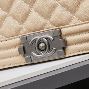 【AT9370】シャネル Boyシリーズ: 都市のエレガントな典型 - ハンドバッグ | Chanel Paris