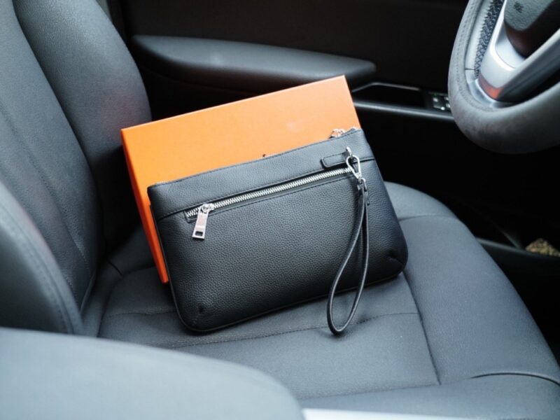 【AT9382】フレンチラグジュアリーな輸入牛革クラッチバッグ - 高品質と上品さを表現する | Hermès