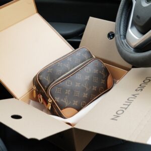 【AT9385】ルイ・ヴィトンのモノグラムショルダーバッグ - ファッションとエレガンスの融合 | Louis Vuitton Malletier