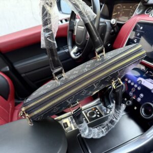 【AT9397】ルイ・ヴィトンのビジネスバッグ | クラシックなモノグラム型押しレザー | 都会のエリートにふさわしい | LV