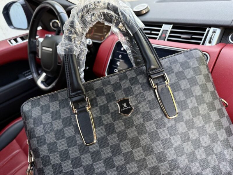 【AT9400】ルイ・ヴィトンビジネスバッグ: スマートな職場スタイルを演出する高級牛革バッグ | Louis Vuitton Paris
