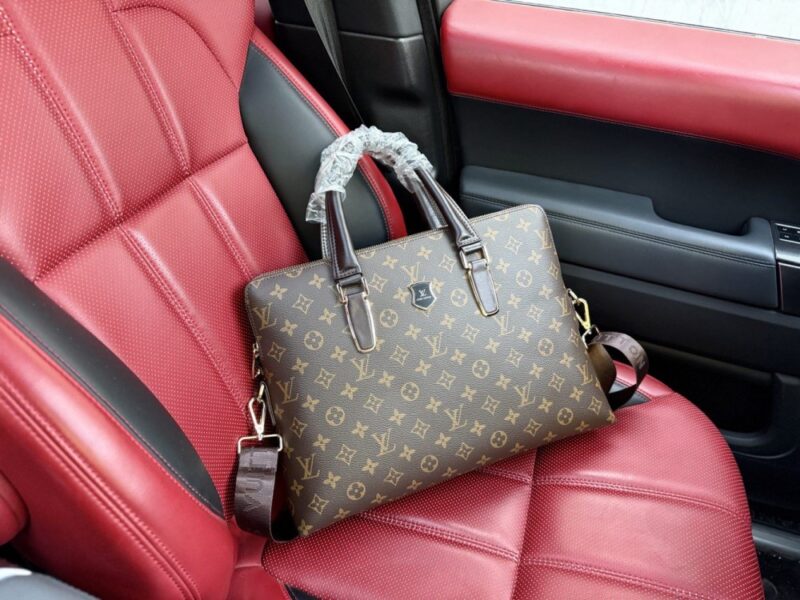 【AT9401】ルイ・ヴィトンの高級ビジネスバッグ - キャリアウーマンのためのスタイリッシュなオフィスバッグ | Louis Vuitton Malletier