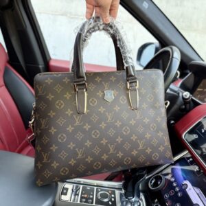【AT9401】ルイ・ヴィトンの高級ビジネスバッグ - キャリアウーマンのためのスタイリッシュなオフィスバッグ | Louis Vuitton Malletier