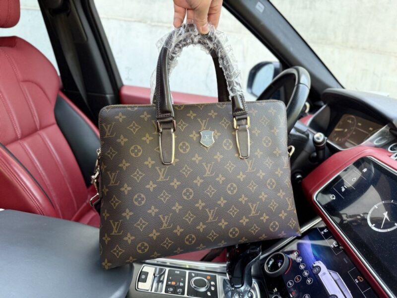 【AT9401】ルイ・ヴィトンの高級ビジネスバッグ - キャリアウーマンのためのスタイリッシュなオフィスバッグ | Louis Vuitton Malletier