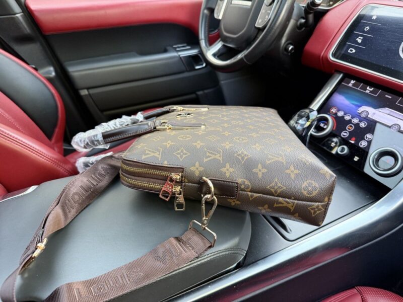 【AT9401】ルイ・ヴィトンの高級ビジネスバッグ - キャリアウーマンのためのスタイリッシュなオフィスバッグ | Louis Vuitton Malletier