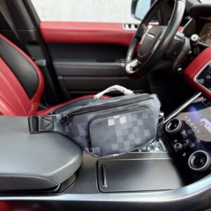 【AT9406】Louis Vuitton チェック柄ウエストバッグ | 都会的な男性に最適な贅沢な同行アイテム | Louis Vuitton Malletier