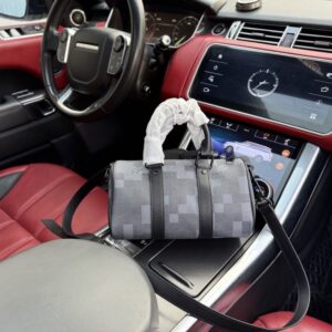 【AT9407】ルイ・ヴィトンのスタイリッシュなDamierチェック柄ショルダーバッグ | Louis Vuitton Paris