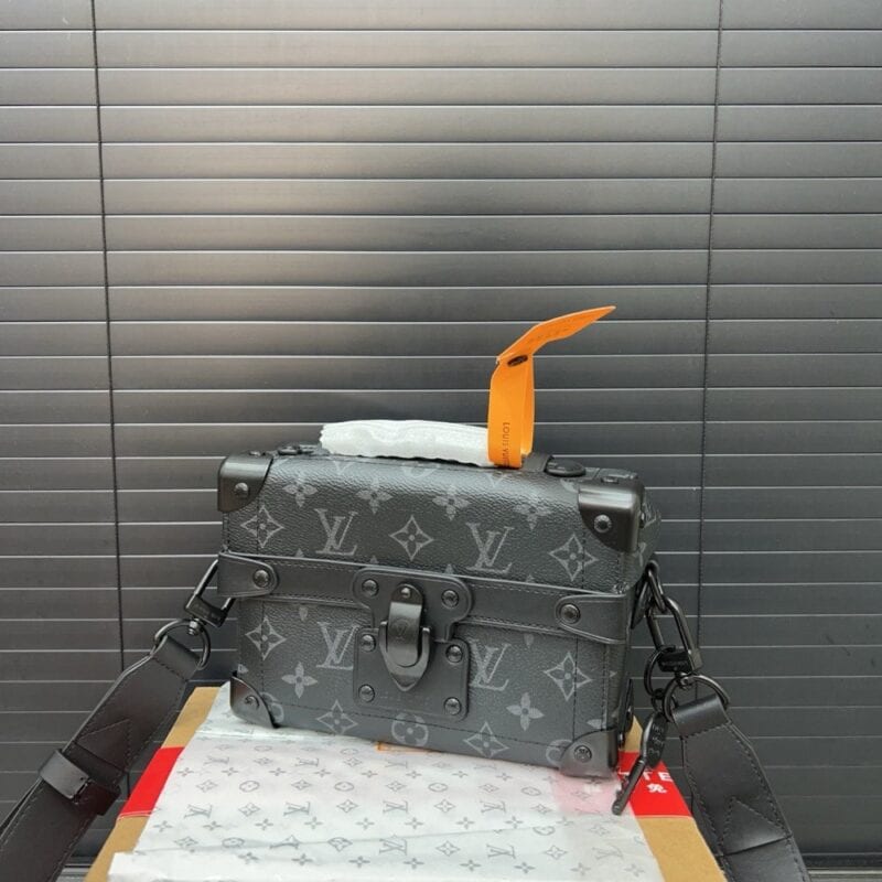 【AT9419】ルイ・ヴィトン Soul Trunk グレーキャンバスショルダーバッグ、洗練された贅沢な都市ファッション | Louis Vuitton Paris